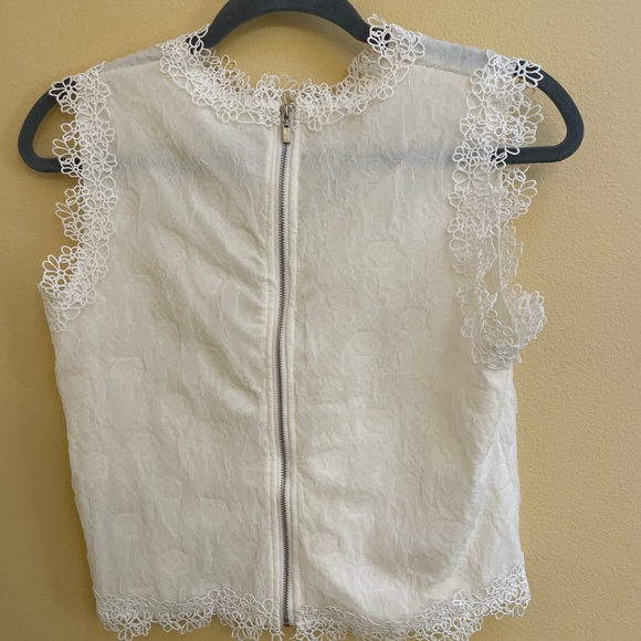 Chicwish Diva crop top in white - Picture 4 of 7